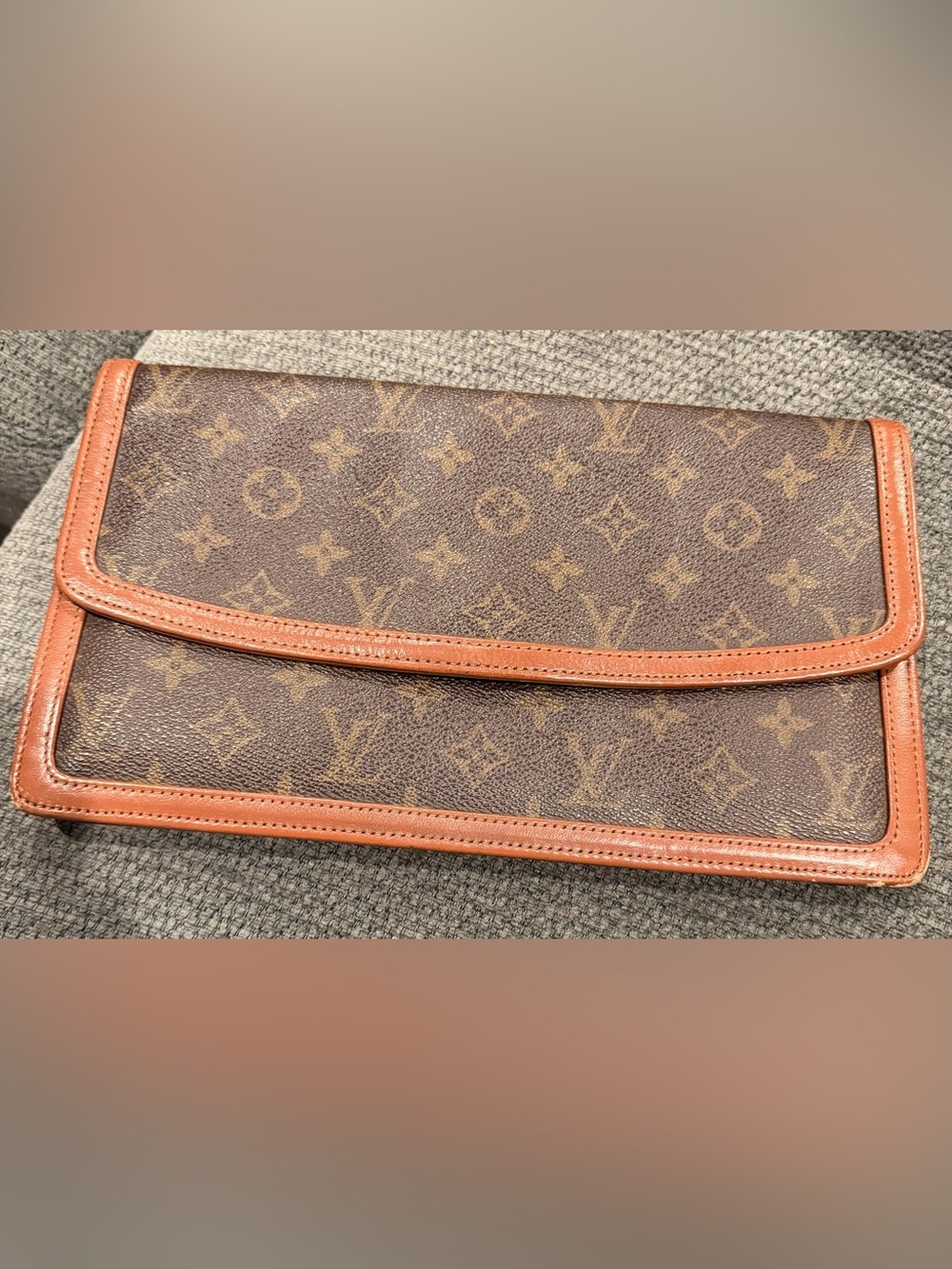 Louis Vuitton Clutch